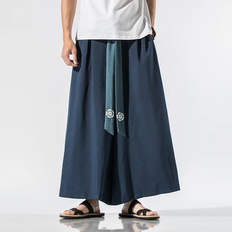 Брюки мужские прямые, из костюм Hanfu Tang ледяного шелка, в китайском стиле, с широкими штанинами, свободные, размера плюс
Брюки мужские прямые, из костюм Hanfu Tang ледяного шелка, в китайском стиле, с широкими штанинами, свободные, размера плюс