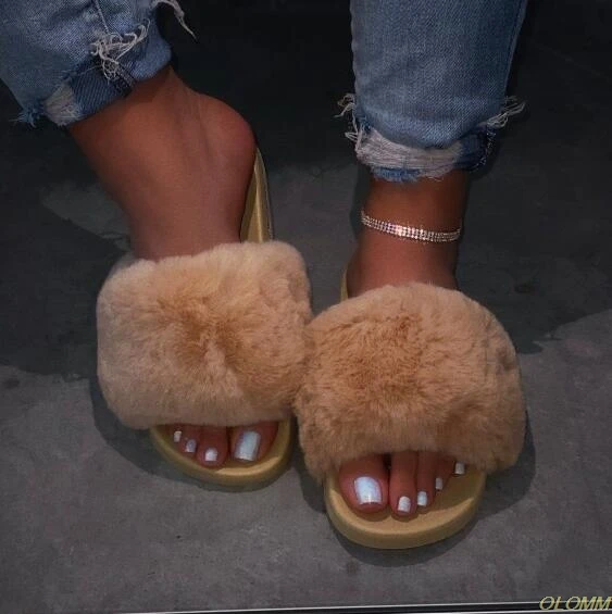 2020 spring and autumn new women home indoor wild fur flip flop warm soft non-slip slippers outdoor leisure wild beach sandals
2020 spring and autumn new women home indoor wild fur flip flop warm soft non-slip slippers outdoor leisure wild beach sandals