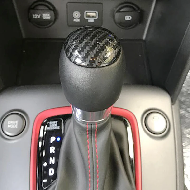 For Hyundai Kona Encino 2018 2019 ABS Matte and Carbon Car gear shift lever knob handle cover Cover Trim Car Styling Accessories
For Hyundai Kona Encino 2018 2019 ABS Matte and Carbon Car gear shift lever knob handle cover Cover Trim Car Styling Accessories