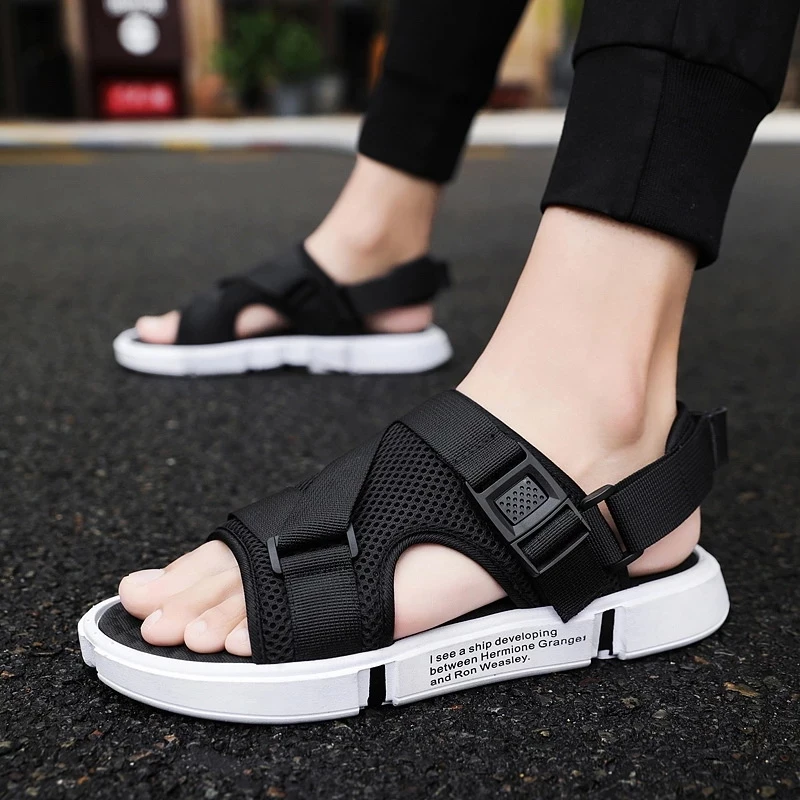 The new Korean version of summer beach shoes couples anti-slip dual-use sandals sandals trend large size G
The new Korean version of summer beach shoes couples anti-slip dual-use sandals sandals trend large size G