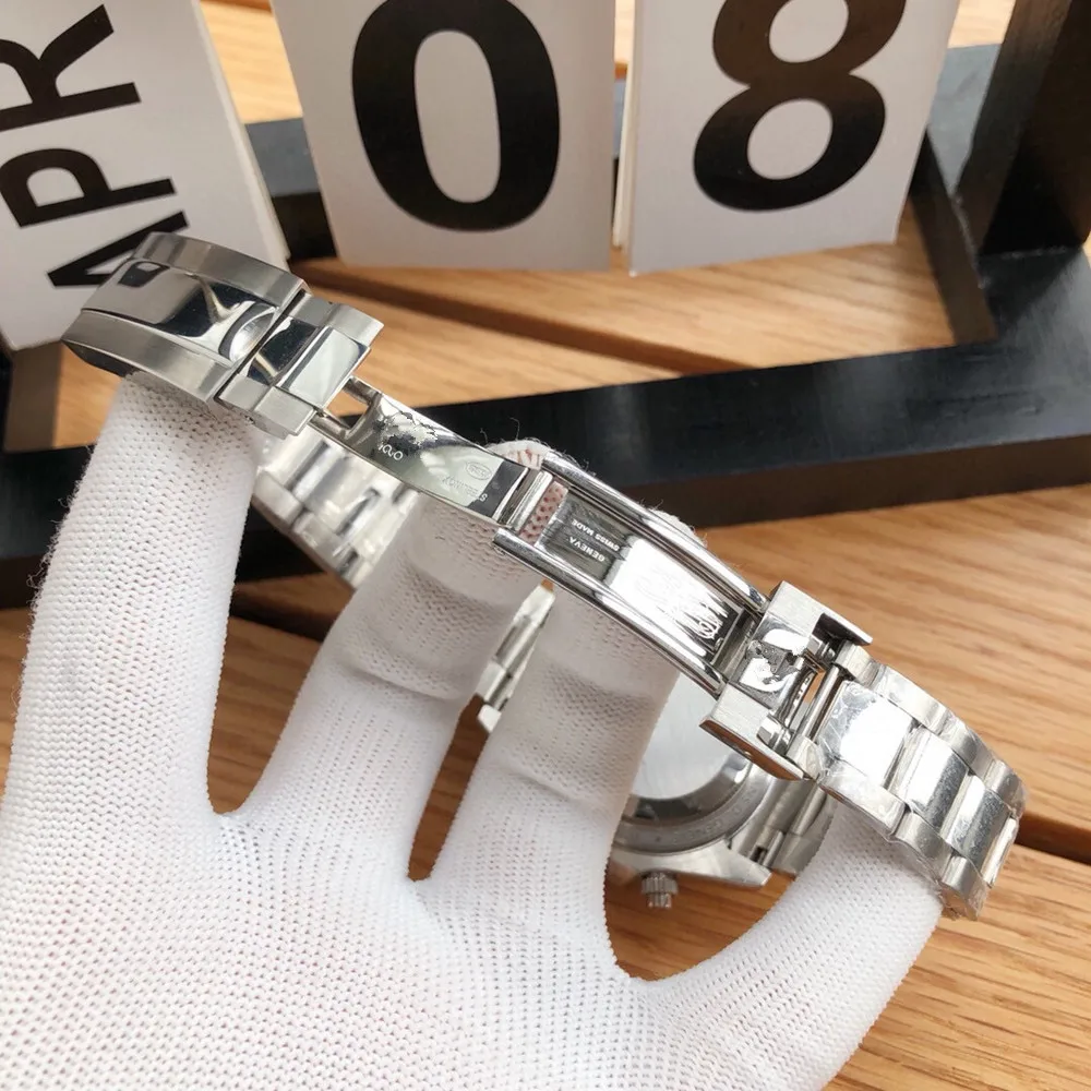 Luxury Brand New Men's Sports Automatic Mechanical Watch Stainless Steel Rose Gold Sapphire Skeleton Black Ceramic Bezel Watches
Luxury Brand New Men's Sports Automatic Mechanical Watch Stainless Steel Rose Gold Sapphire Skeleton Black Ceramic Bezel Watches