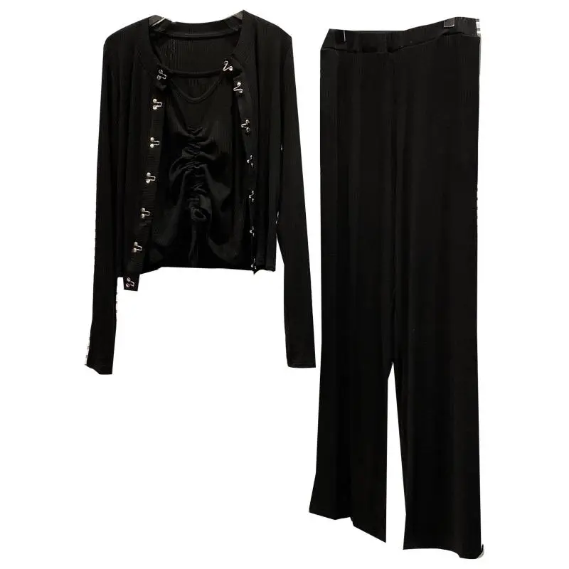 2021 Summer New Knitting Card Buckle Cardigan + Suspender Camis + Wide Leg Pants Thin Knitting 3 Piece Set
2021 Summer New Knitting Card Buckle Cardigan + Suspender Camis + Wide Leg Pants Thin Knitting 3 Piece Set