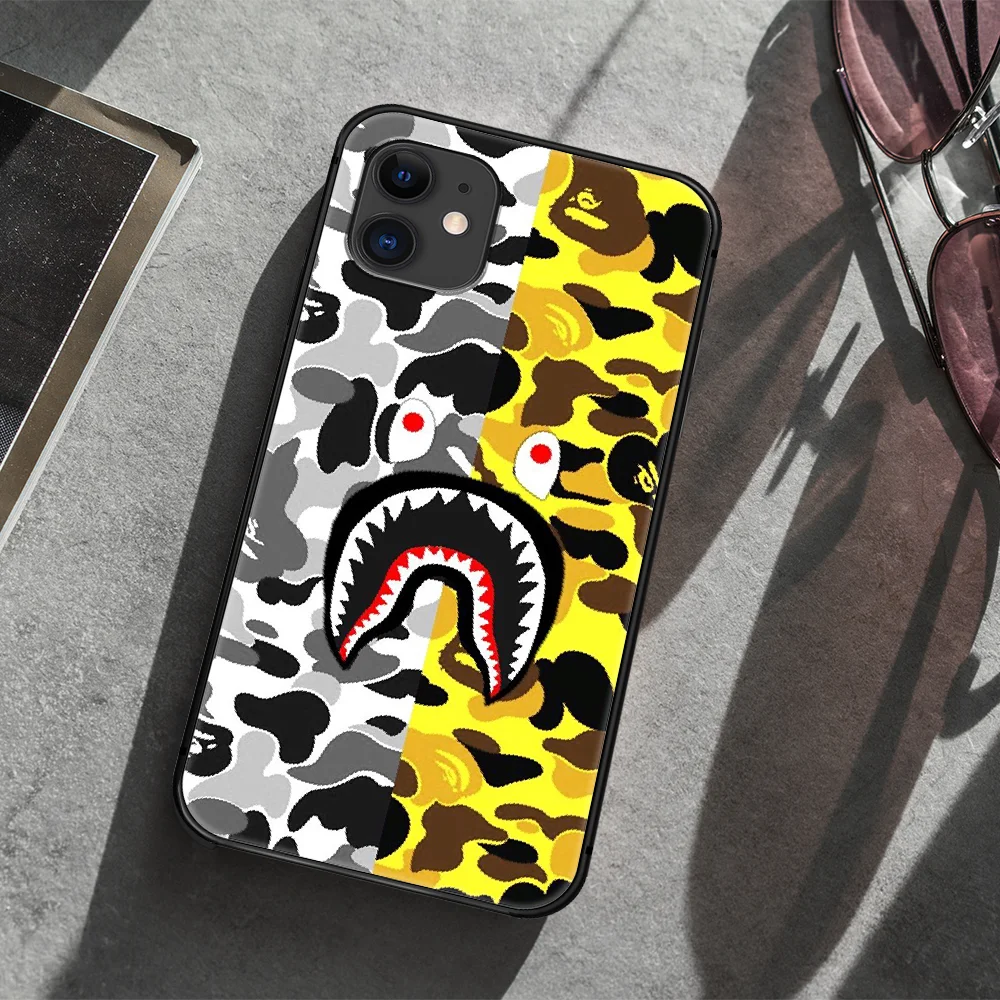 Camouflage Pattern Brand BAPE Phone Case Cover Hull For iphone 5 5s se 2020 6 6s 7 8 12 mini plus X XS XR 11 PRO MAX black Shell 
Camouflage Pattern Brand BAPE Phone Case Cover Hull For iphone 5 5s se 2020 6 6s 7 8 12 mini plus X XS XR 11 PRO MAX black Shell