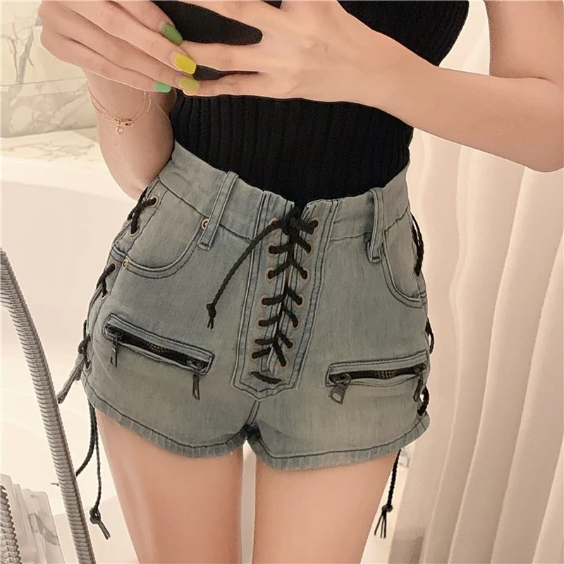 Denim Shorts Women's 2021 New High Waist Tight-fitting Design, High Heavy-duty Straps, High-visibility, Thin, High-waist Fashion
Denim Shorts Women's 2021 New High Waist Tight-fitting Design, High Heavy-duty Straps, High-visibility, Thin, High-waist Fashion