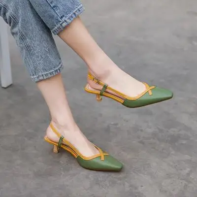 Роскошные женские вечерние туфли-лодочки на необычном каблуке tacones mujer; Летние кожаные сандалии с острым носком; escarpins femme 
Роскошные женские вечерние туфли-лодочки на необычном каблуке tacones mujer; Летние кожаные сандалии с острым носком; escarpins femme