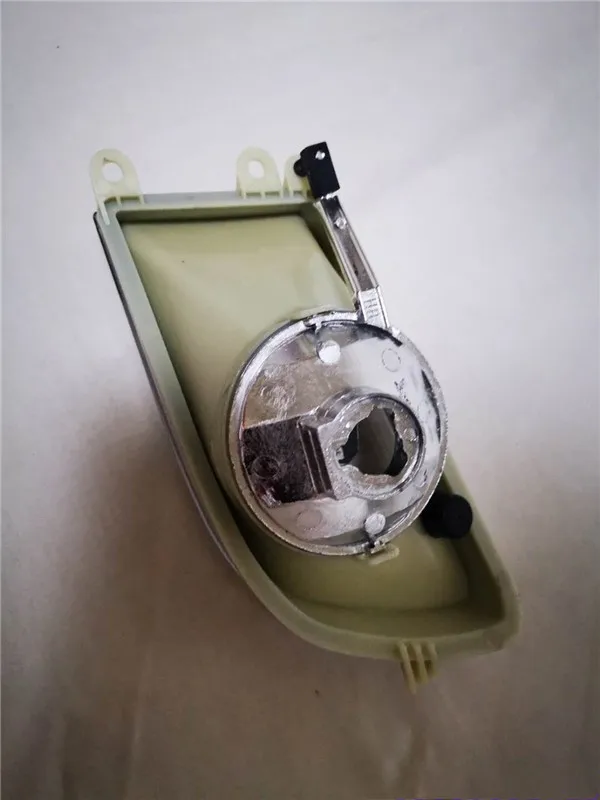 Osmrk Front bumper light Front fog lamp for skoda Octavia 2007-2013 
Osmrk Front bumper light Front fog lamp for skoda Octavia 2007-2013