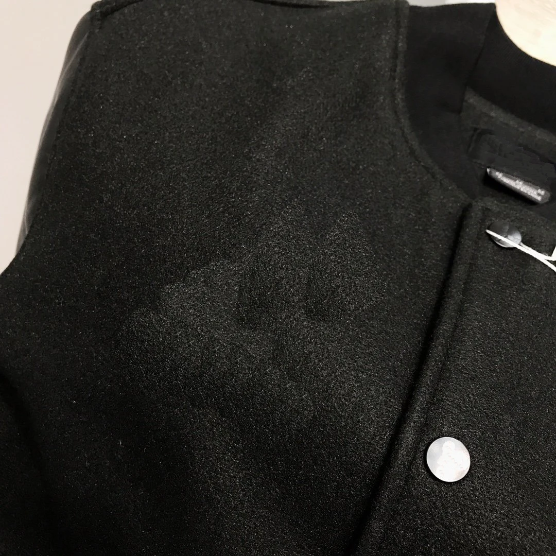 2020 Winter Men's Coat Casual Flight Jacket Polar Fleece Warm Fabric Comfortable 
2020 Winter Men's Coat Casual Flight Jacket Polar Fleece Warm Fabric Comfortable