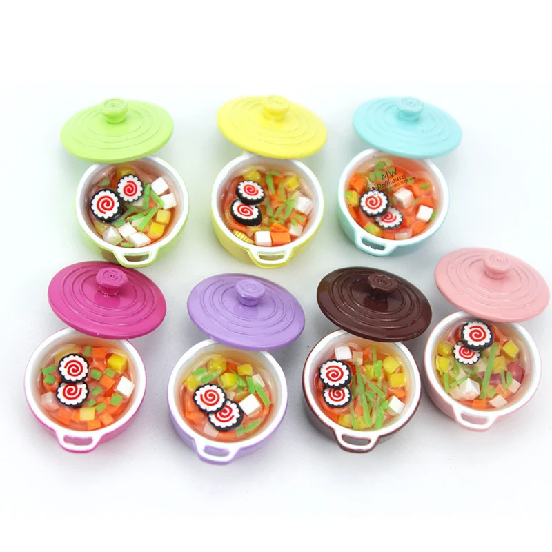1Pcs 1/12 Dollhouse Miniature Accessories Mini Alloy Soup Pot with Food Simulation Kitchenware Model for Doll House Decoration
1Pcs 1/12 Dollhouse Miniature Accessories Mini Alloy Soup Pot with Food Simulation Kitchenware Model for Doll House Decoration