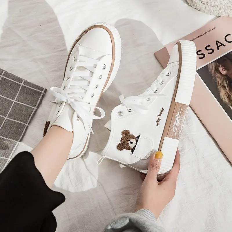 Fashion Women Canvas Shoes High Top Flat Shoes for Women White Black Sneakers Board Shoes Bear Canvas Sneakers Sneakers Women
Fashion Women Canvas Shoes High Top Flat Shoes for Women White Black Sneakers Board Shoes Bear Canvas Sneakers Sneakers Women