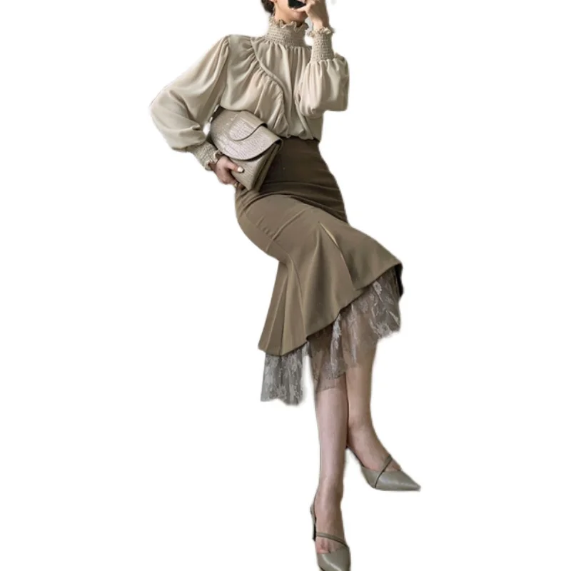 Elegant Women Lantern Sleeve Blouse New Spring Autumn Ruffles Turtleneck Shirts Ladies Korean Loose Blouses Fall
Elegant Women Lantern Sleeve Blouse New Spring Autumn Ruffles Turtleneck Shirts Ladies Korean Loose Blouses Fall