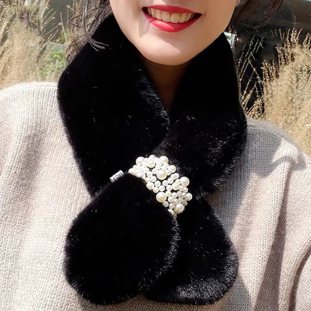 Fashion Women Winter Warm Scarf Pearl Plush Bib Thicken Imitation Rabbit Fur Scarf Shawl Plush Neck Warmers
Fashion Women Winter Warm Scarf Pearl Plush Bib Thicken Imitation Rabbit Fur Scarf Shawl Plush Neck Warmers