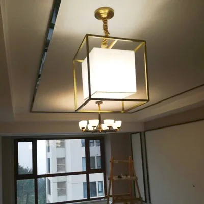 В европейском и американском стиле Золотой квадратный куб меди, латуни светодиодный подвесной светильник ткань квадратной оправе современ...
В европейском и американском стиле Золотой квадратный куб меди, латуни светодиодный подвесной светильник ткань квадратной оправе современ...