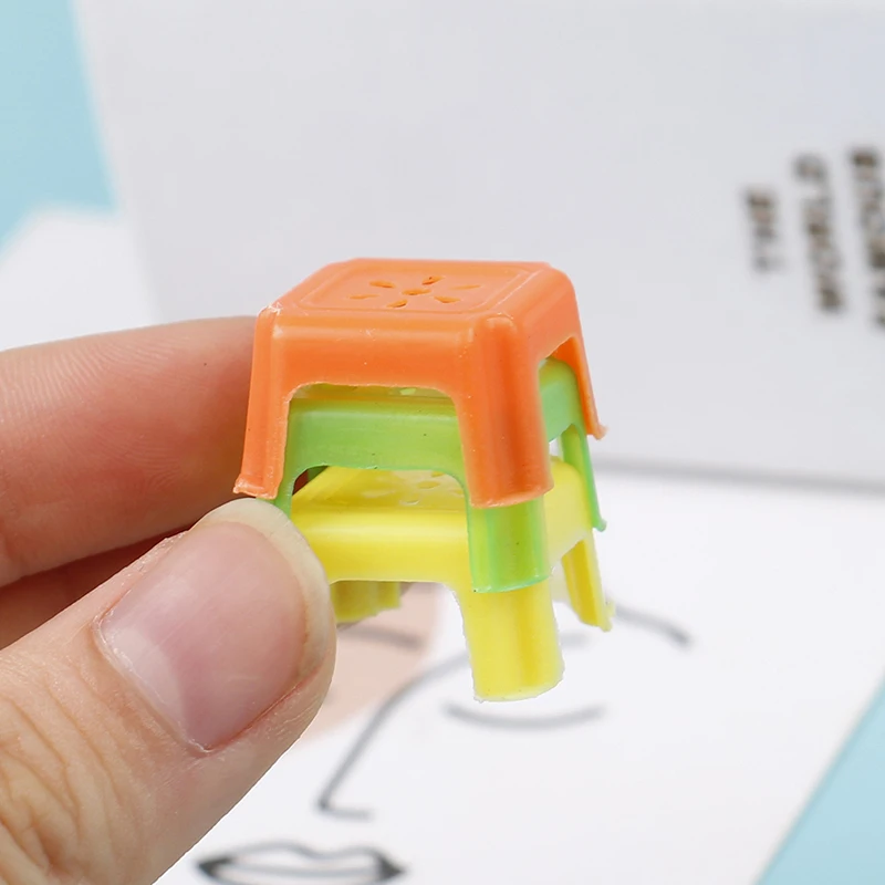 4 шт., миниатюрные игрушки для кукольного домика
4 шт., миниатюрные игрушки для кукольного домика