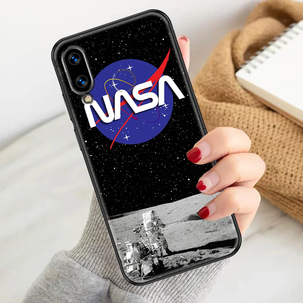 Space NASAs Sky Phone case For Huawei Honor 6 7 8 9 10 10i 20 A C X Lite Pro Play black painting funda trend shell 3D prime
Space NASAs Sky Phone case For Huawei Honor 6 7 8 9 10 10i 20 A C X Lite Pro Play black painting funda trend shell 3D prime
