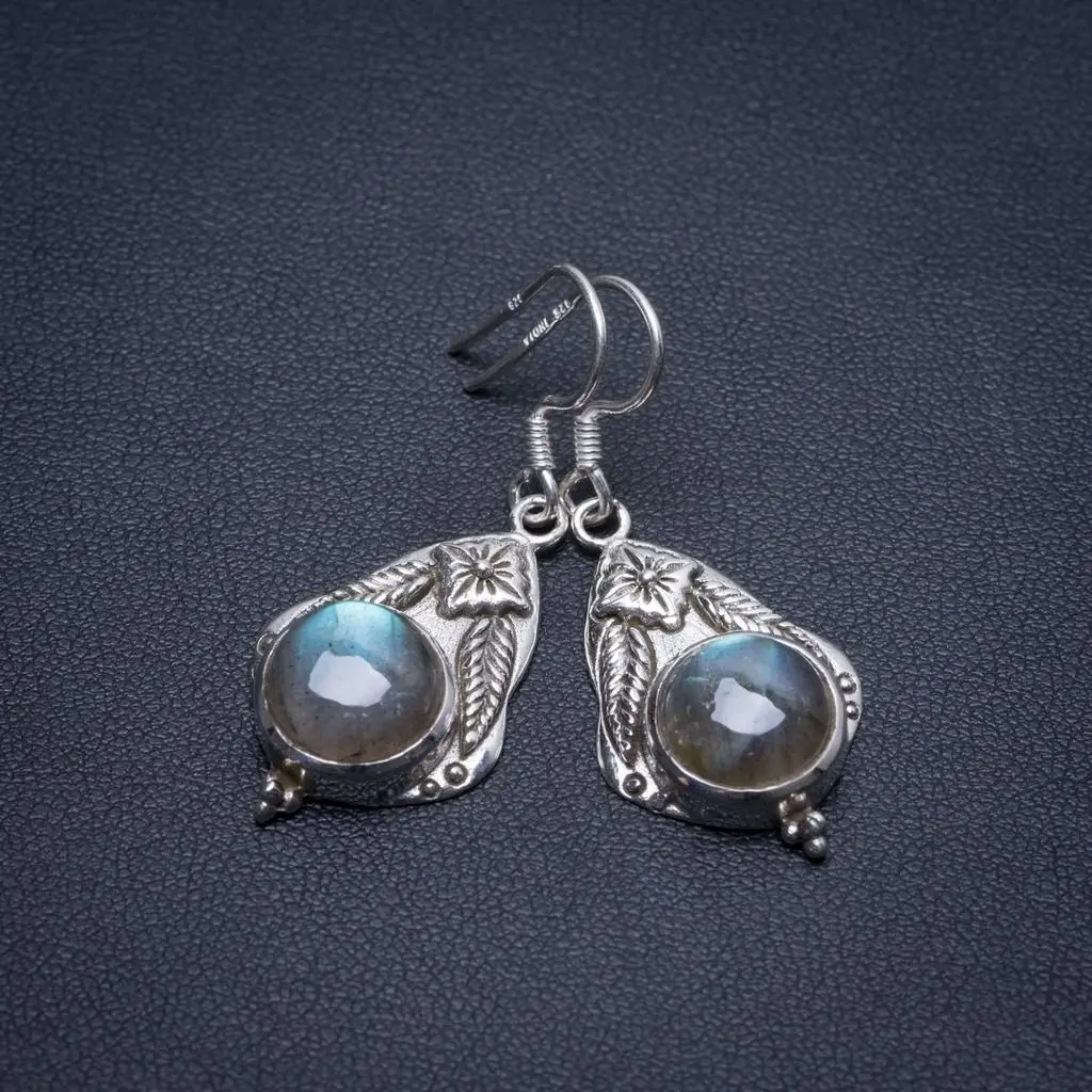 Natural Blue Fire Labradorite Handmade 925 Sterling Silver Earrings 1 1/2" S1675
Natural Blue Fire Labradorite Handmade 925 Sterling Silver Earrings 1 1/2" S1675