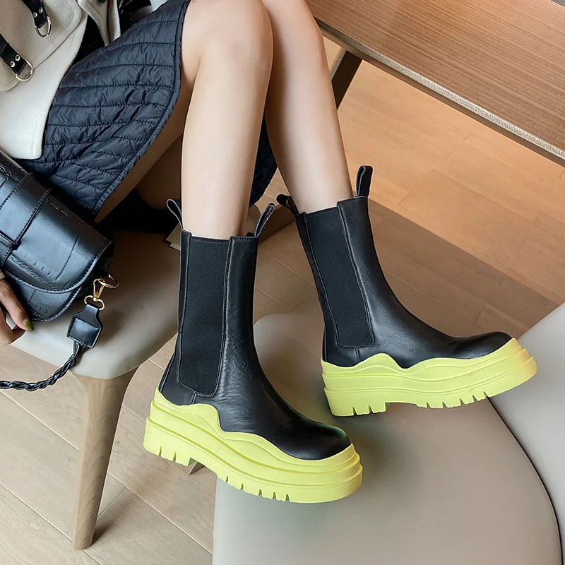 Lsewilly 2021 New Genuine Leather Boots Women Stretch Platform Chelsea Boots Thick Sole Spring Autumn Ankle Boots Female Shoes
Lsewilly 2021 New Genuine Leather Boots Women Stretch Platform Chelsea Boots Thick Sole Spring Autumn Ankle Boots Female Shoes