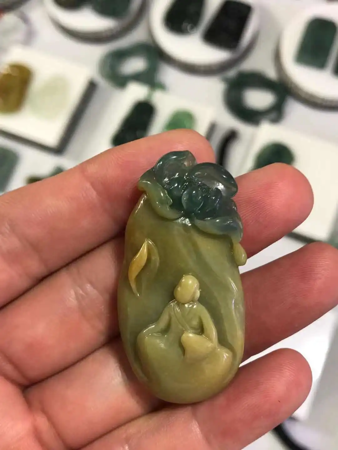 Natural Myanmar jade A HandCarved guan yin Buddha landscape green jade pendant jade necklace pendants jewelry jade necklaces 
Natural Myanmar jade A HandCarved guan yin Buddha landscape green jade pendant jade necklace pendants jewelry jade necklaces