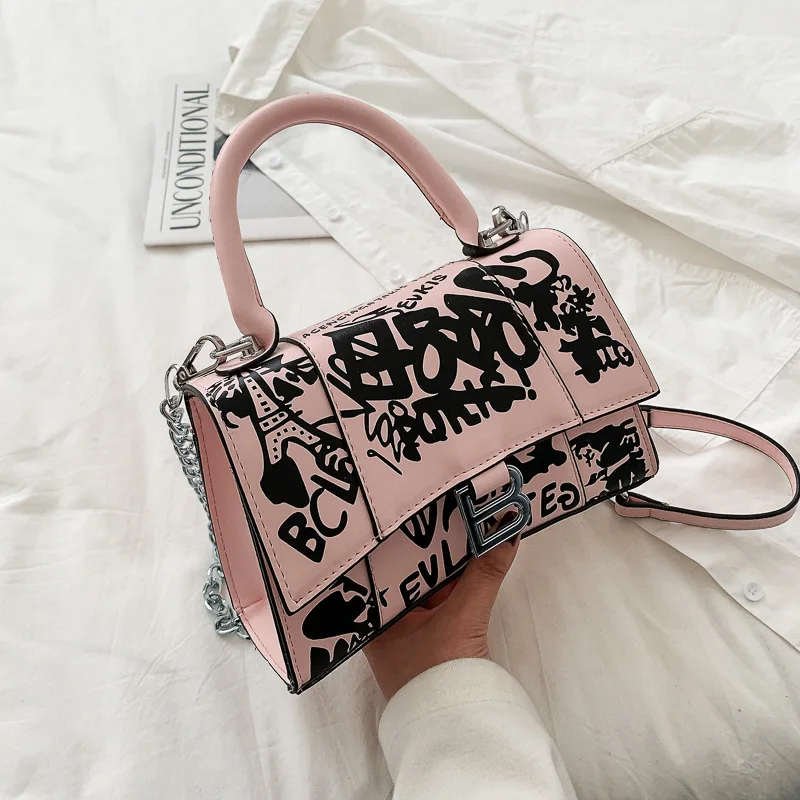Designer Handbags High Quality 2020 Luxury Chain Bag Fashion Graffiti Painted Leather Crossbody Bags For Women Small Letter Bag
Designer Handbags High Quality 2020 Luxury Chain Bag Fashion Graffiti Painted Leather Crossbody Bags For Women Small Letter Bag