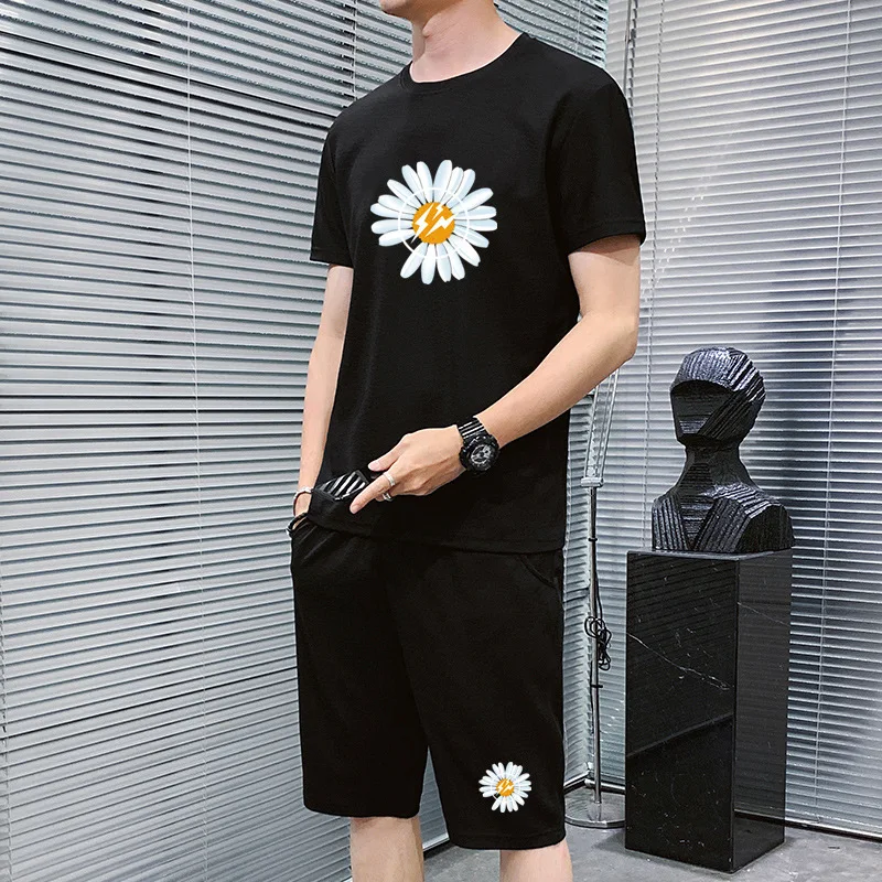 Повседневная мужская спортивная одежда, футболка и шорты с принтом, Новинка лета 2021, Модный облегающий мужской спортивный костюм с хризанте... 
Повседневная мужская спортивная одежда, футболка и шорты с принтом, Новинка лета 2021, Модный облегающий мужской спортивный костюм с хризанте...