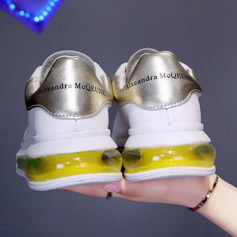 Leather Running Shoes Women Air Cushioning Sneakers White Casual Damping Non Slip Ladies Trainers Basket Walking Sports 
Leather Running Shoes Women Air Cushioning Sneakers White Casual Damping Non Slip Ladies Trainers Basket Walking Sports