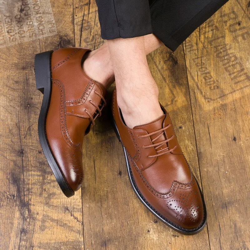 Classic Brogue Shoes Men Genuine Leather High Quality Breathable Dress Shoes Plus Size Carved Anti-slip Black Business Shoes
Classic Brogue Shoes Men Genuine Leather High Quality Breathable Dress Shoes Plus Size Carved Anti-slip Black Business Shoes