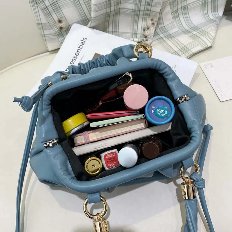 Small Pleated Dumpling Tote Bags Women Soft Leather Shoulder Bag Fashion Cloud Handbag Female Elegant Solid Color Crossbody Bag
Small Pleated Dumpling Tote Bags Women Soft Leather Shoulder Bag Fashion Cloud Handbag Female Elegant Solid Color Crossbody Bag