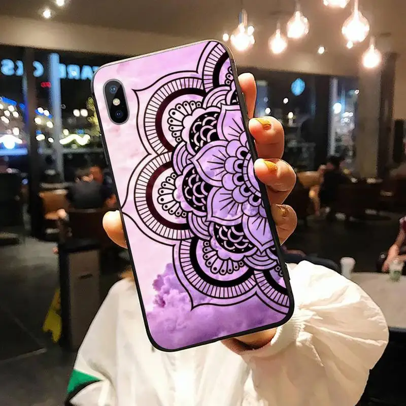 Mandala flower Psychedelic pattern Phone Case for iPhone 11 12 pro XS MAX 8 7 6 6S Plus X 5S SE 2020 XR
Mandala flower Psychedelic pattern Phone Case for iPhone 11 12 pro XS MAX 8 7 6 6S Plus X 5S SE 2020 XR