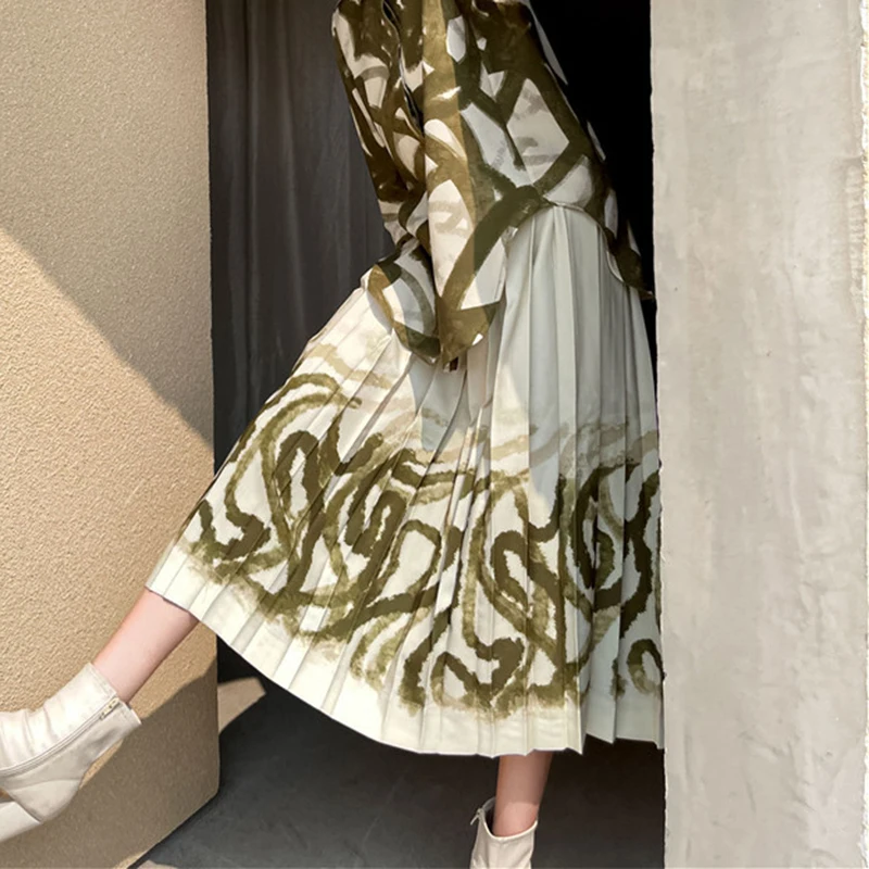XIZIHUPAN Print Plant Elegant Skirt For Women High Waist Mid Calf Length A Line Pleated Skirts Female 2021 Korean Style Clothing 
XIZIHUPAN Print Plant Elegant Skirt For Women High Waist Mid Calf Length A Line Pleated Skirts Female 2021 Korean Style Clothing