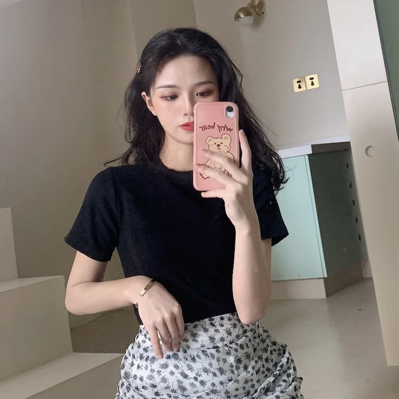 YTX799 Summer 2021 new design sense niche foreign style net red fried street solid color round neck T-shirt women
YTX799 Summer 2021 new design sense niche foreign style net red fried street solid color round neck T-shirt women