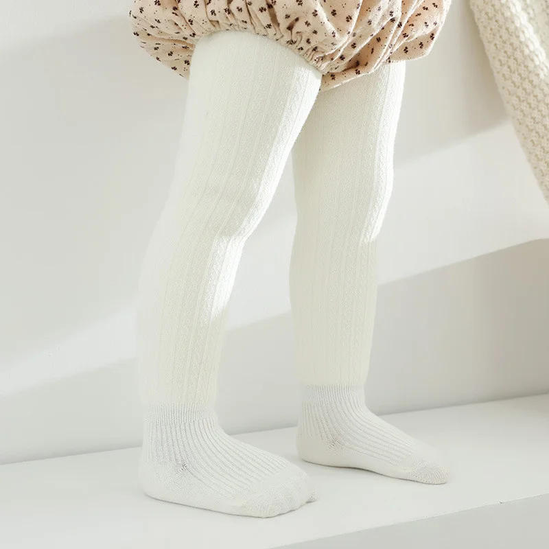 Child winter girls cotton pantyhose children thermal thick pants three eight years hot newborn tights
Child winter girls cotton pantyhose children thermal thick pants three eight years hot newborn tights