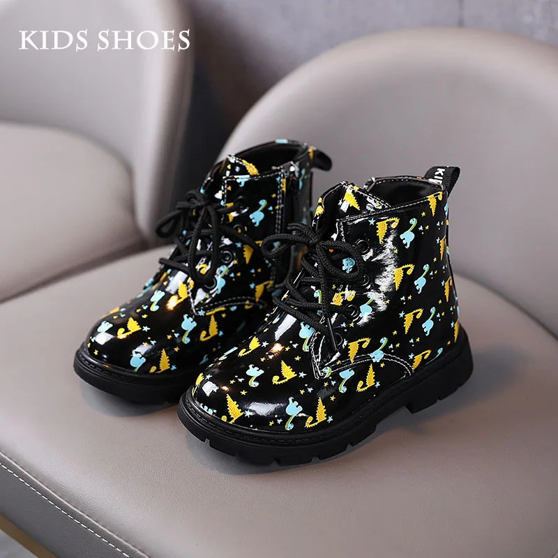 Kids shoes children's Martin boots short boots children's new cartoon boots fashion shoes toddler girl combat boots
Kids shoes children's Martin boots short boots children's new cartoon boots fashion shoes toddler girl combat boots