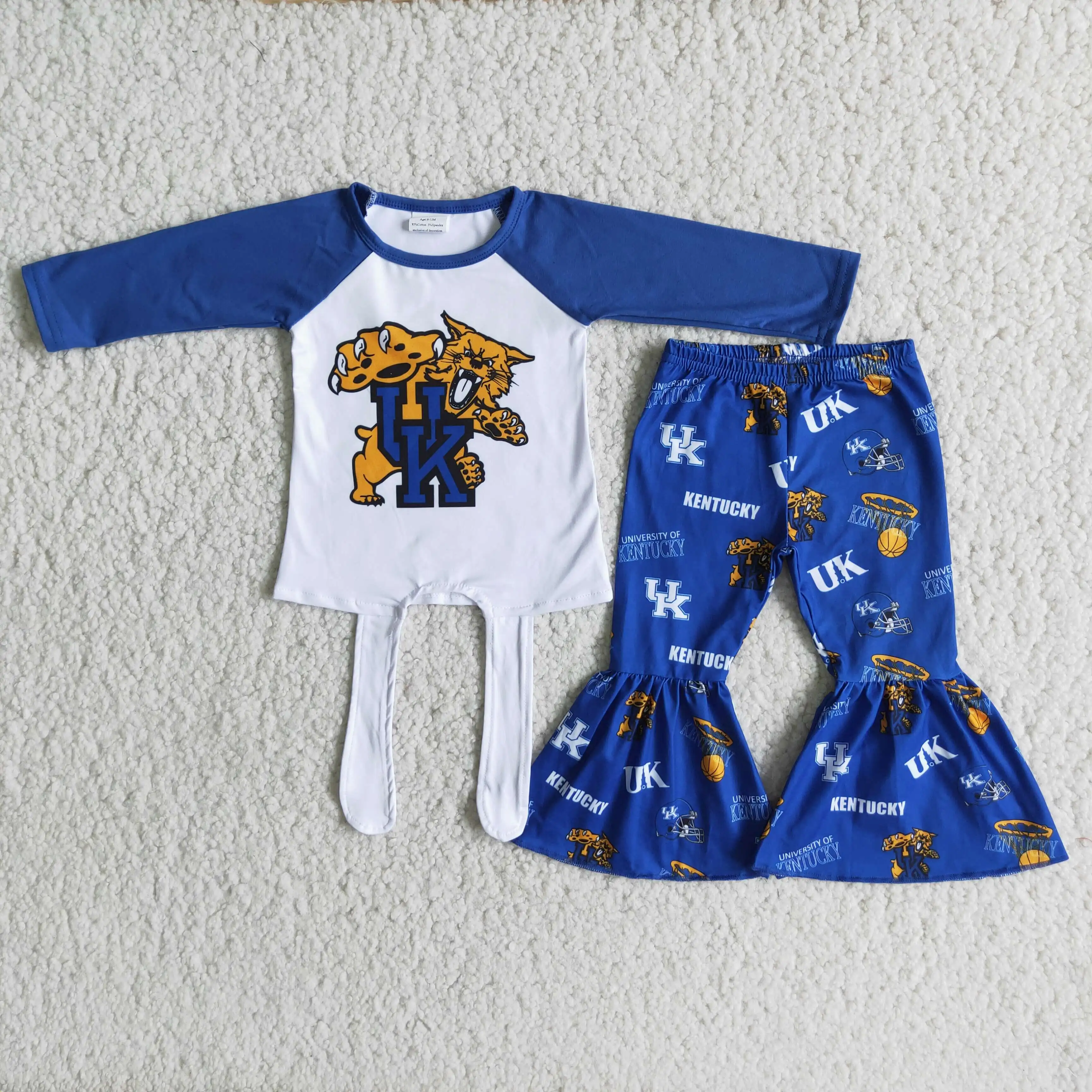 Wildcats long sleeve raglan shirt match bell bottom pants toddler fall clothing little girl clothes
Wildcats long sleeve raglan shirt match bell bottom pants toddler fall clothing little girl clothes