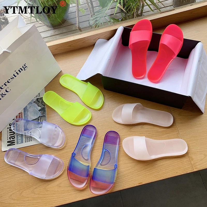 PVC Material Transparent Jelly shoes Women Slippers Summer Ladies Sandal Solid Open-toed Beach Shoes Outer women Flip Flop
PVC Material Transparent Jelly shoes Women Slippers Summer Ladies Sandal Solid Open-toed Beach Shoes Outer women Flip Flop