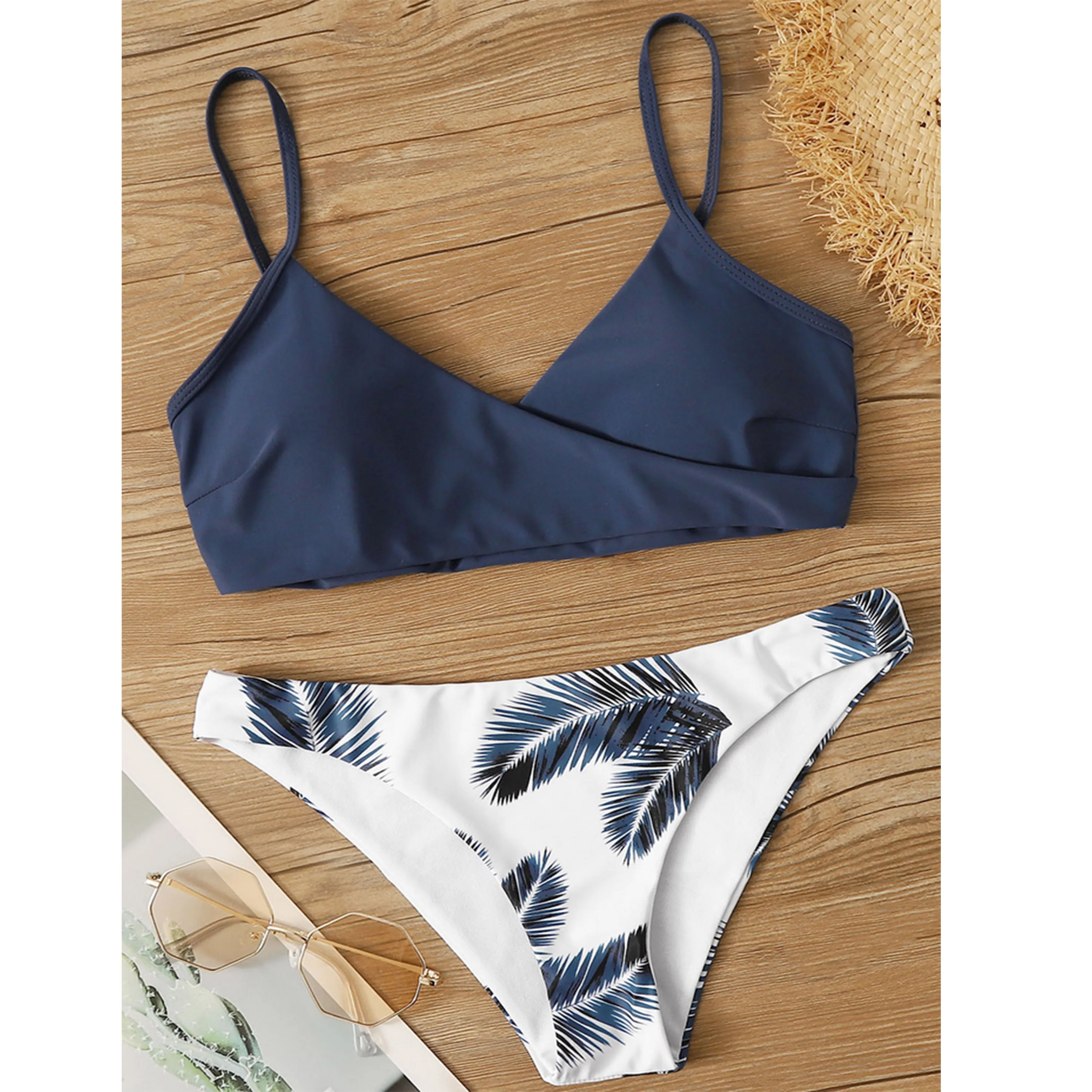 Women's swimsuit Bikini Swimwear Floral Random Print Bikini Set Push-Up Bikinis Sexy Biquini Swim Suit Female Beachwear Swimming
Women's swimsuit Bikini Swimwear Floral Random Print Bikini Set Push-Up Bikinis Sexy Biquini Swim Suit Female Beachwear Swimming