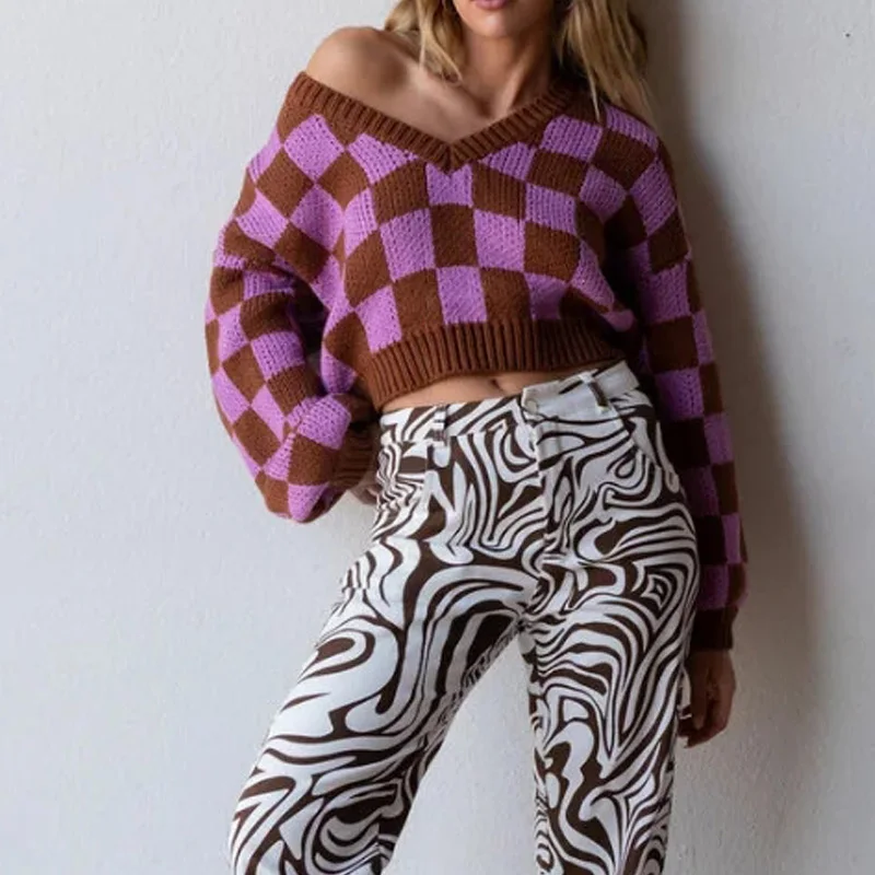 TRAF Women Knitted Sweater 2021 Fashion Plaid Pullover Women V Neck Long Sleeve Loose Vintage Sweater Women Pulover Streetwer
TRAF Women Knitted Sweater 2021 Fashion Plaid Pullover Women V Neck Long Sleeve Loose Vintage Sweater Women Pulover Streetwer