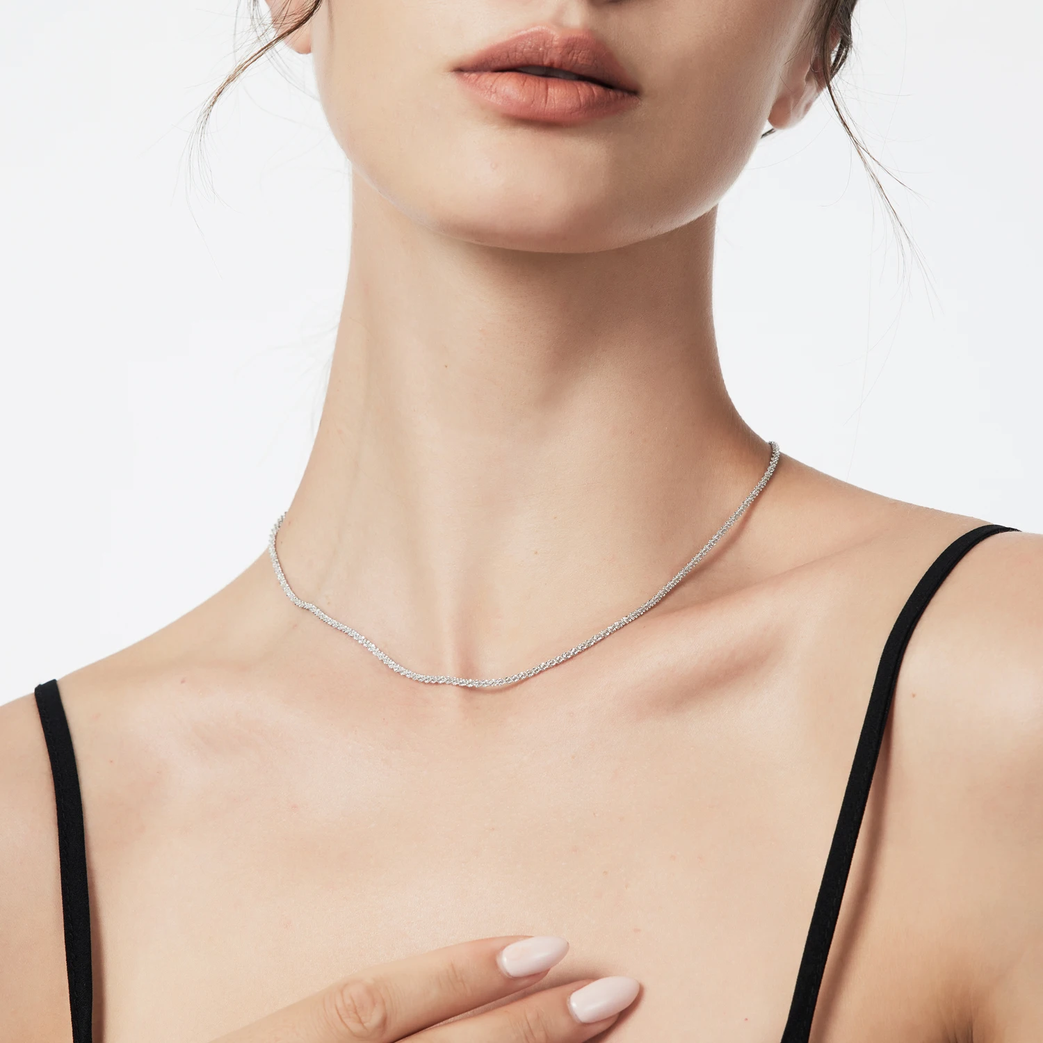 Gold Silver Color Choker Chain Necklace for Women Sparkling Adjustable Chain Layered Clavicle Necklace Statement Jewelry Party
Gold Silver Color Choker Chain Necklace for Women Sparkling Adjustable Chain Layered Clavicle Necklace Statement Jewelry Party