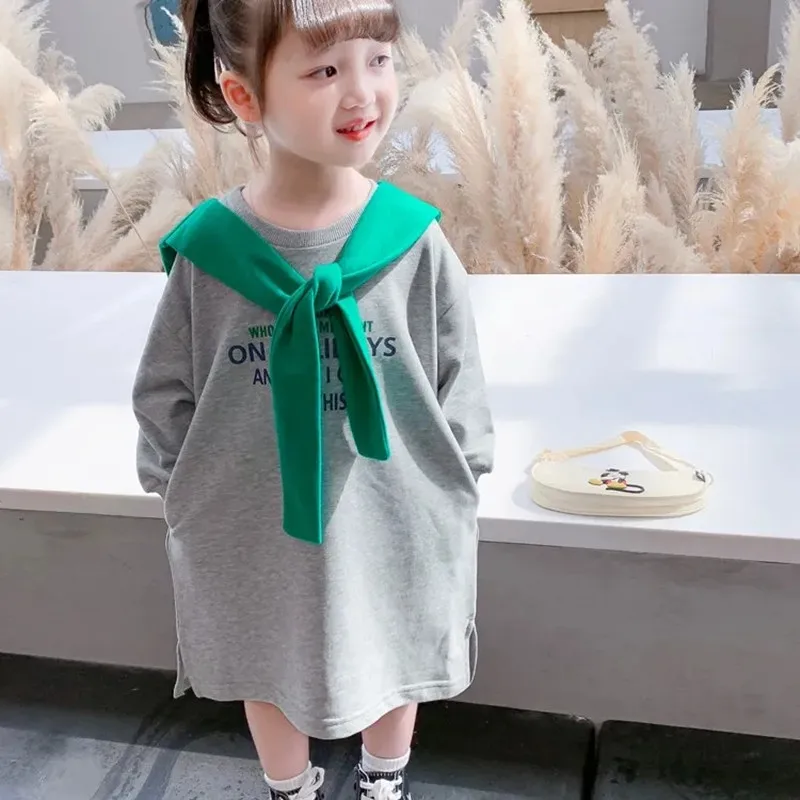 Girls Baby Dress Mid-length Sweater New Autumn Children's Shawl Fake Two-piece Dress 
Girls Baby Dress Mid-length Sweater New Autumn Children's Shawl Fake Two-piece Dress