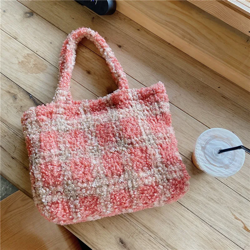 Cow Printed Women Shoulder Bags Plush Soft Handbags New Fashion Female Crossbody Bag Vintage Casual Girls Students Books Bags
Cow Printed Women Shoulder Bags Plush Soft Handbags New Fashion Female Crossbody Bag Vintage Casual Girls Students Books Bags