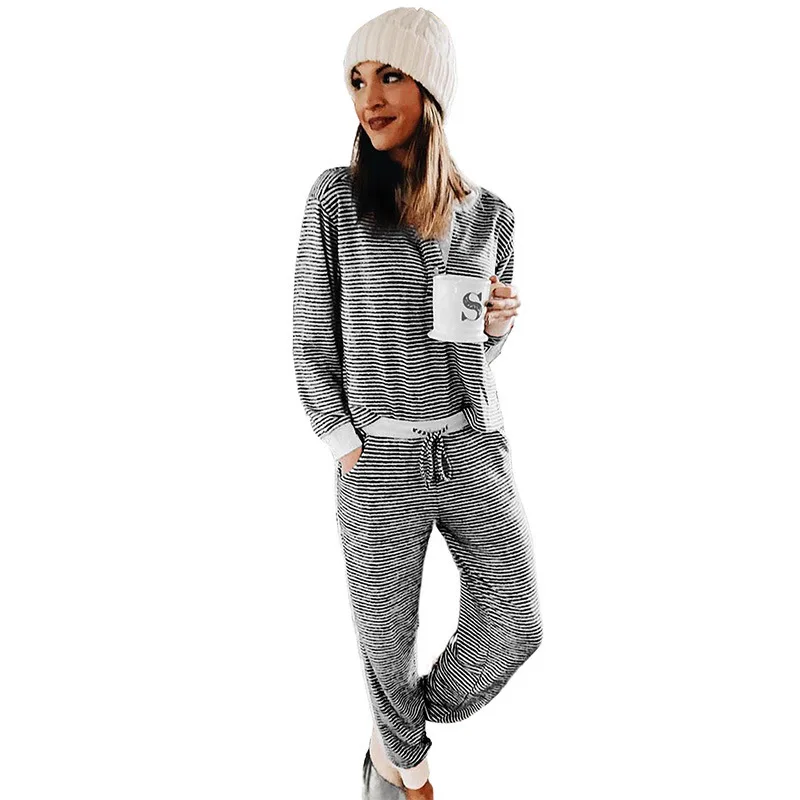 Zoulv Women's Fashion Casual Printed Striped Stitching Long Sleeve Tops Loose Style Comfort Suit Two-Piece Tracksuit
Zoulv Women's Fashion Casual Printed Striped Stitching Long Sleeve Tops Loose Style Comfort Suit Two-Piece Tracksuit