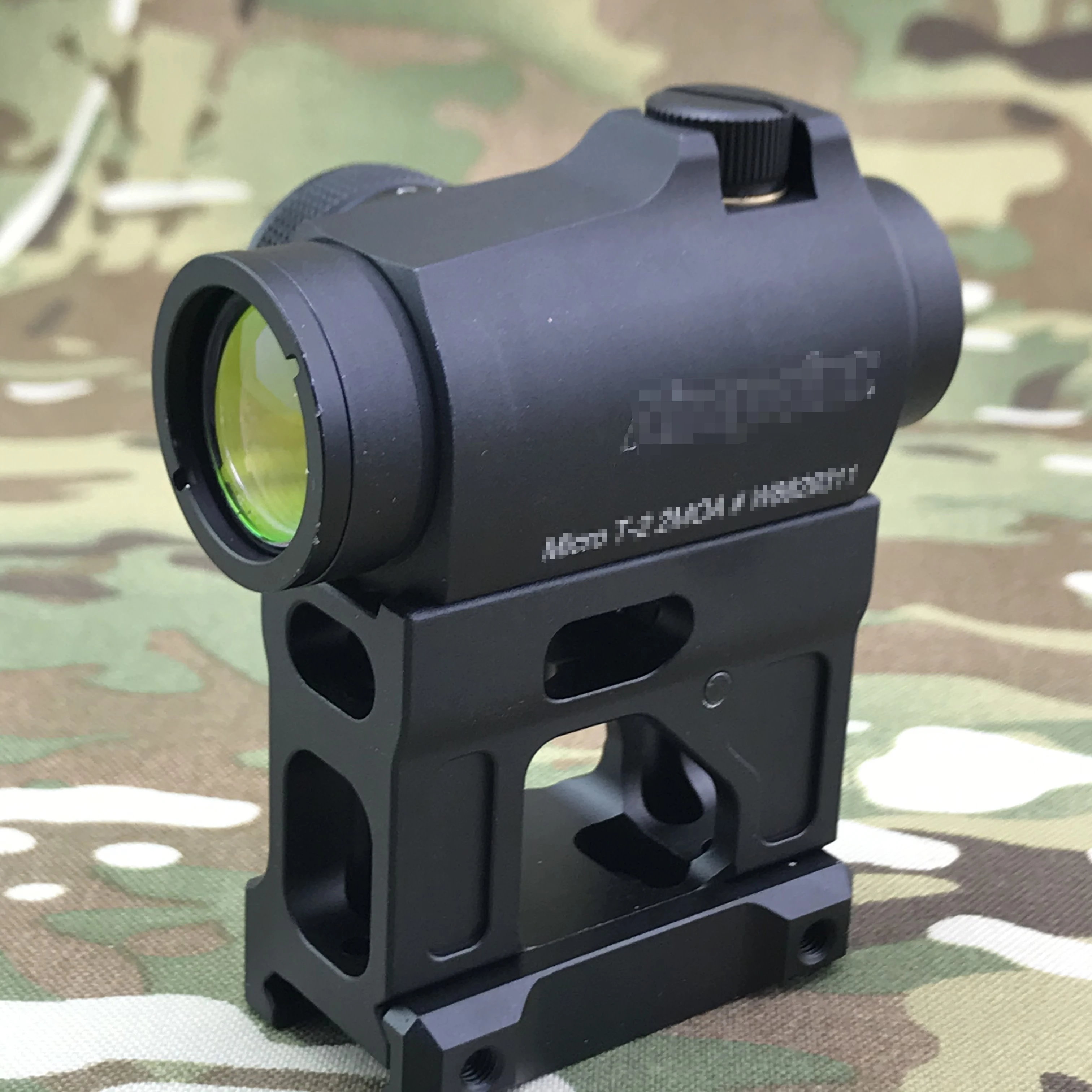 

Scope Mounts & Accessorie UN Tactical Riser Mount with logo for T1 T2 RMO Red Dot Sight scope in Gun AK M16 Scope Riser T2 Mount