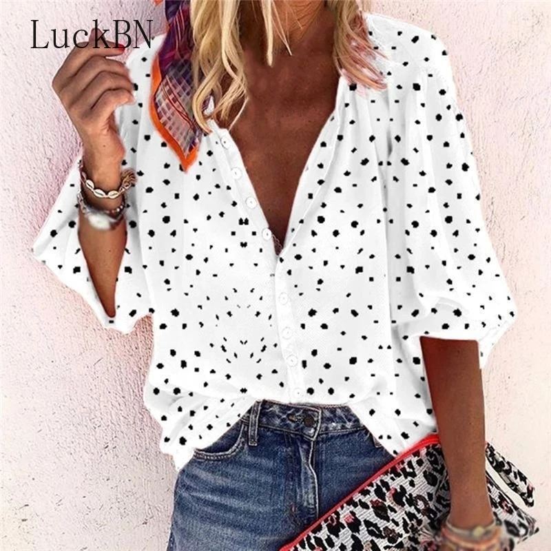 Women's Blouse Shirts Long Lanterm Sleeve Ladies Casual Ruffle Polka Dot Sexy V Neck Shirt Tops Blouses Women Fashion Pullover
Women's Blouse Shirts Long Lanterm Sleeve Ladies Casual Ruffle Polka Dot Sexy V Neck Shirt Tops Blouses Women Fashion Pullover