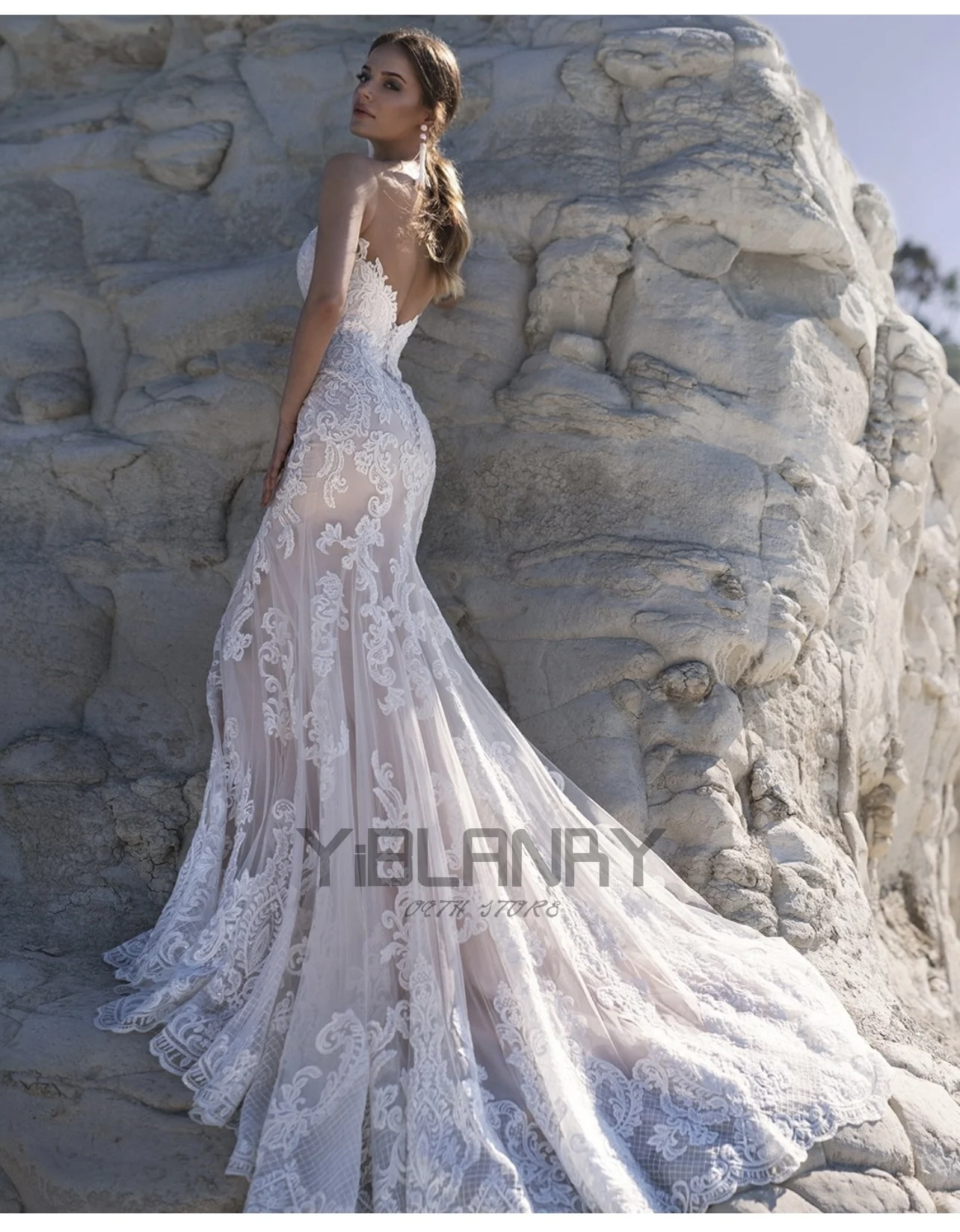 YILIBERE Lace Wedding Dress Short Sleeve O-Neck Plus Size Luxury Lace Appliques Tulle Cathedral Train Robe Fluffy skirt
YILIBERE Lace Wedding Dress Short Sleeve O-Neck Plus Size Luxury Lace Appliques Tulle Cathedral Train Robe Fluffy skirt