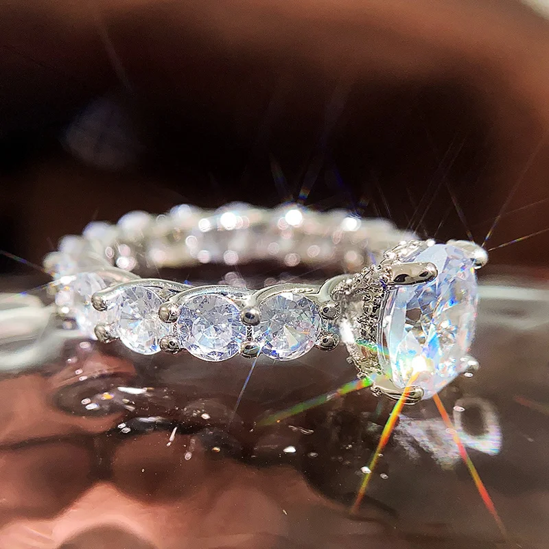 Huitan Великолепные обручальные кольца с кристаллами циркония для женщин Полное