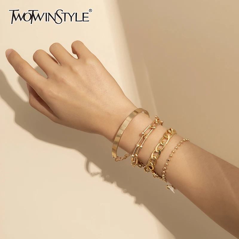 TWOTWINSTYLE Korean Fashion Gold Bracelet For Women Temperament Stylish Silver Women's Hand Bracelets Set Accessories 2021 Style
TWOTWINSTYLE Korean Fashion Gold Bracelet For Women Temperament Stylish Silver Women's Hand Bracelets Set Accessories 2021 Style