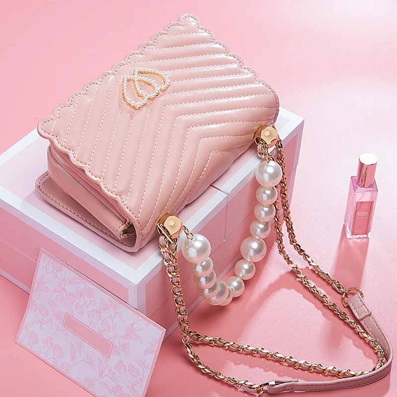 Sweet Lady Pearl Tote Bag Fashion New Pink PU Leather Women Designer Handbag Chain Shoulder Messenger Bag Girlfriend Gift
Sweet Lady Pearl Tote Bag Fashion New Pink PU Leather Women Designer Handbag Chain Shoulder Messenger Bag Girlfriend Gift