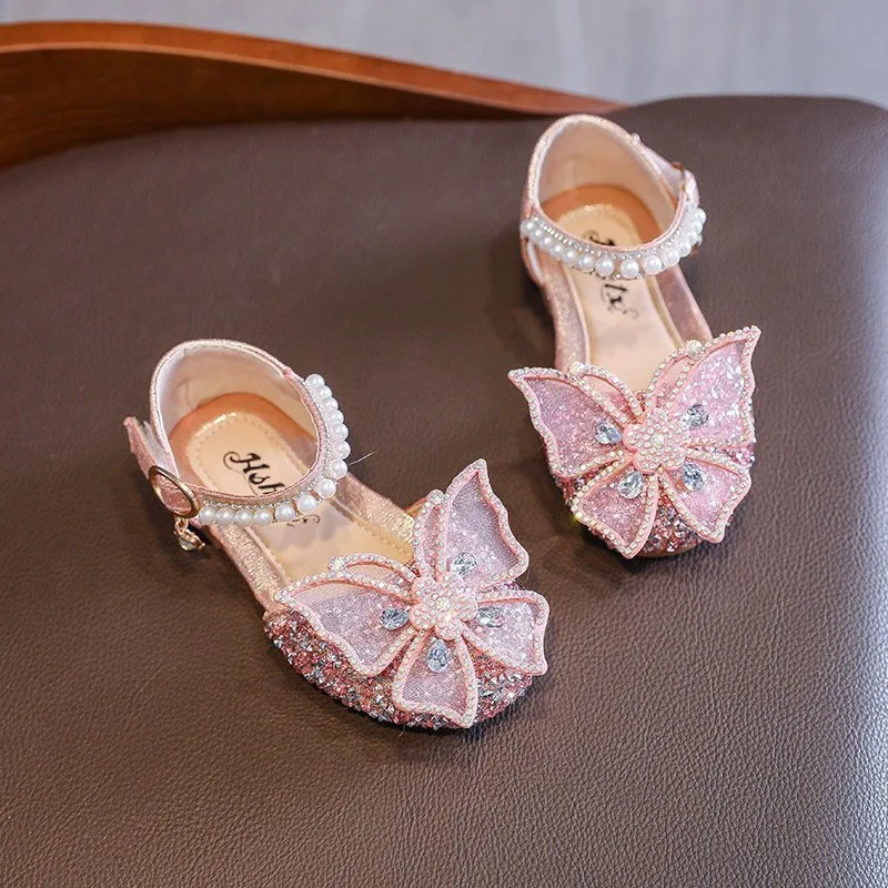 Korean Style Baby Girl Bow Princess Shoes Bling Rhinestone Butterfly Sandals For Girls Sequin Dance Performance Crystal Shoes
Korean Style Baby Girl Bow Princess Shoes Bling Rhinestone Butterfly Sandals For Girls Sequin Dance Performance Crystal Shoes