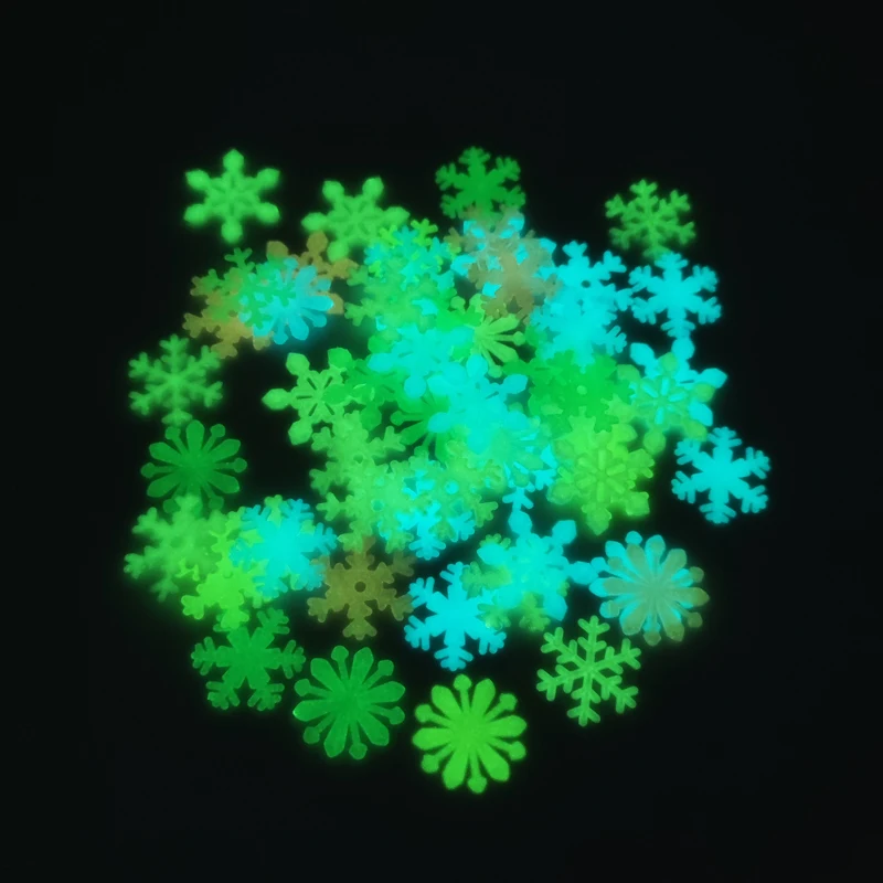 50Pcs Glow In The Dark Decal Luminous Snowflake Wall Stickers for Kids Baby Rooms Bedroom Christmas Home Decoration Navidad
50Pcs Glow In The Dark Decal Luminous Snowflake Wall Stickers for Kids Baby Rooms Bedroom Christmas Home Decoration Navidad