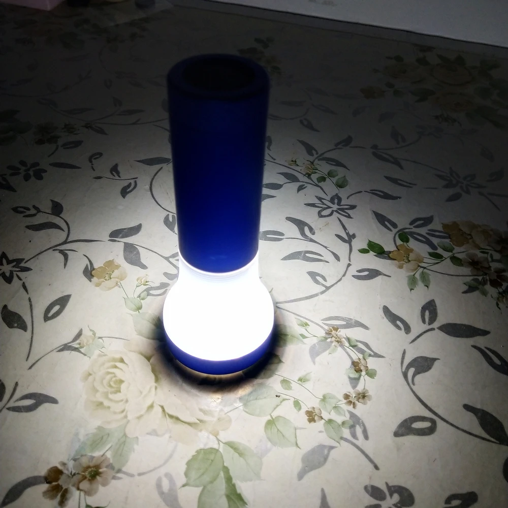 10W Led Portable Spotlight COB Led Work Light Outdoor Torch For Hunting Camping Tent lantern Flashlight by 3*AAA Beatteries 
10W Led Portable Spotlight COB Led Work Light Outdoor Torch For Hunting Camping Tent lantern Flashlight by 3*AAA Beatteries