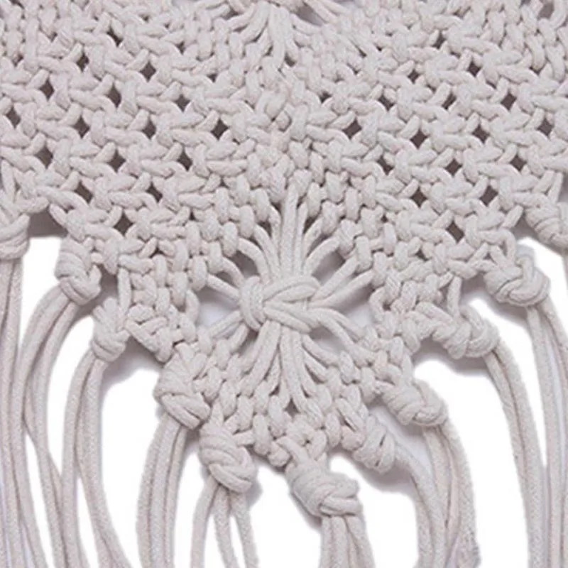 Fashion Handmade Woven Shoulder Bag Cotton Rope Hollow Out Tassel Women's Handbag Straw Summer Ladies Bag
Fashion Handmade Woven Shoulder Bag Cotton Rope Hollow Out Tassel Women's Handbag Straw Summer Ladies Bag