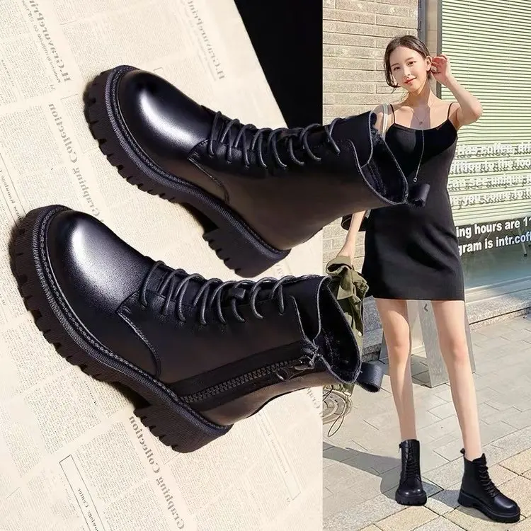 British Mid-tube Boots Martin Boots 2021 Black Short Boots PU Front Strap Round Toe Low Heel Platform Single Boots Women
British Mid-tube Boots Martin Boots 2021 Black Short Boots PU Front Strap Round Toe Low Heel Platform Single Boots Women